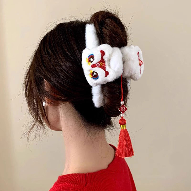 1 buah Jepit Rambut Bulu Singa - Travel Accessories Aesthetic ulasan dan harga